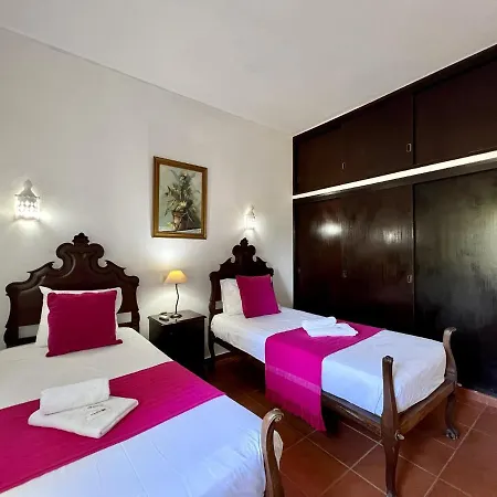 Twins 3 By Homing * Armação de Pêra